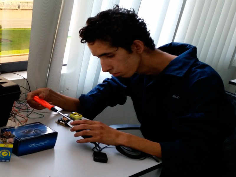 Mantenimiento de equipo GPS